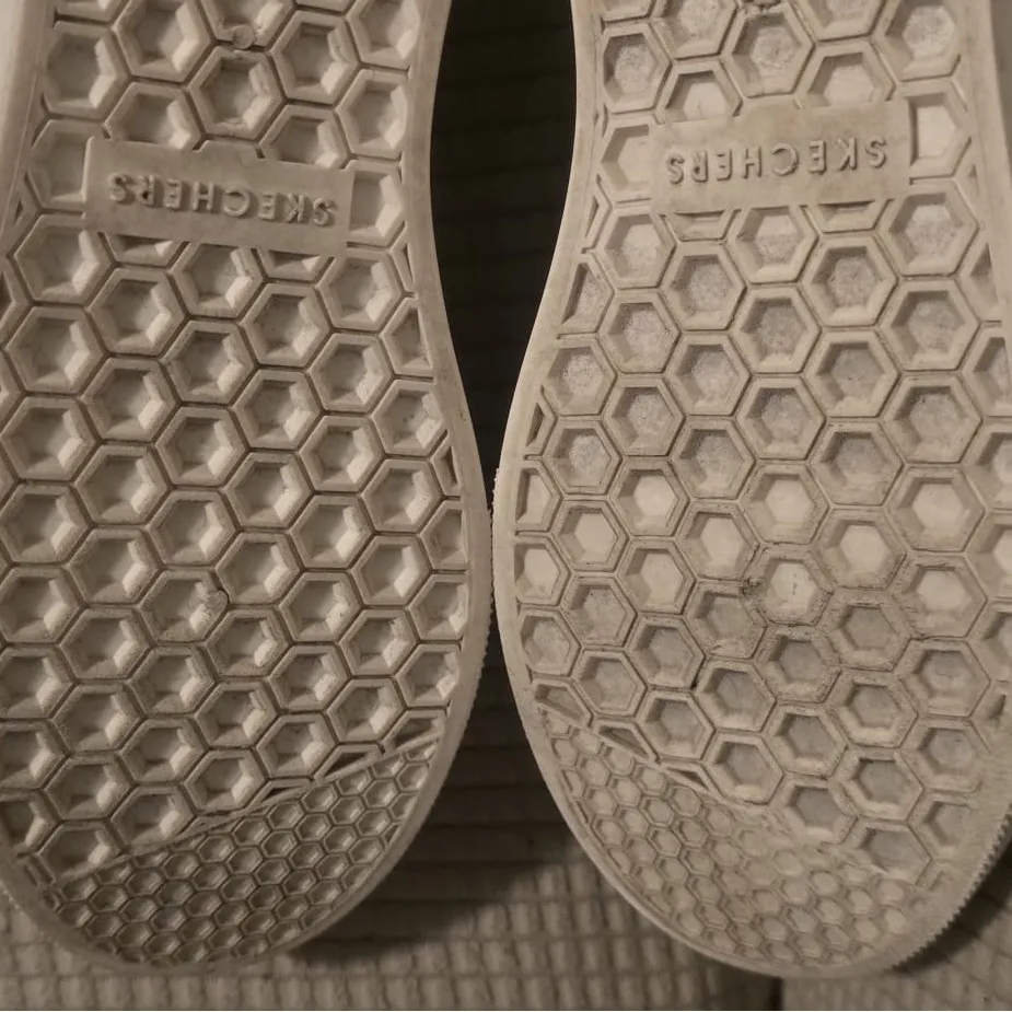 Skechers Multicolor Checkered Slip-On Sneakers - Image 9