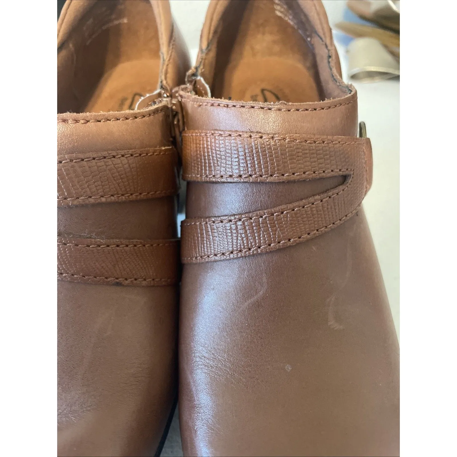 Clarks Bendables Womens Brown Leather Chunky Heel Shoes Zip Buckles Size 7.5 - Image 15