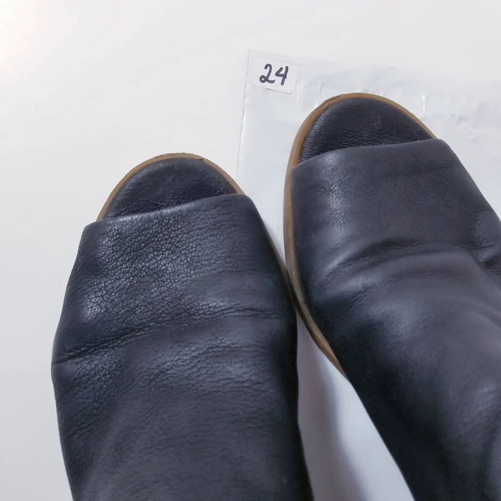 Lucky Brand Black Cutout Chunky Heels - Image 11