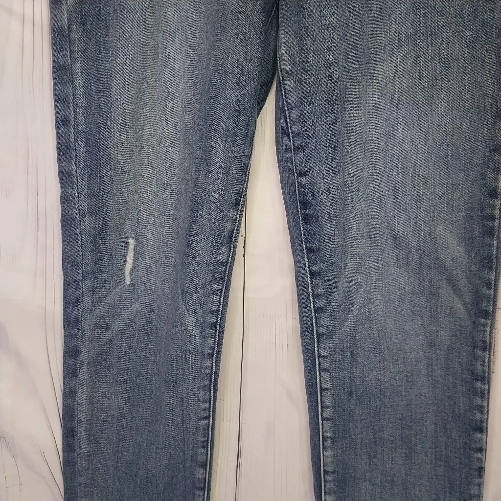 Risen Crossover Waist Lightly Distressed Jeans Blue Size undefined - Image 4