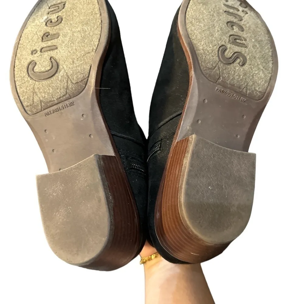 Circus by Sam Edelman Black Suede Zipper Booties Size 9 - Image 4