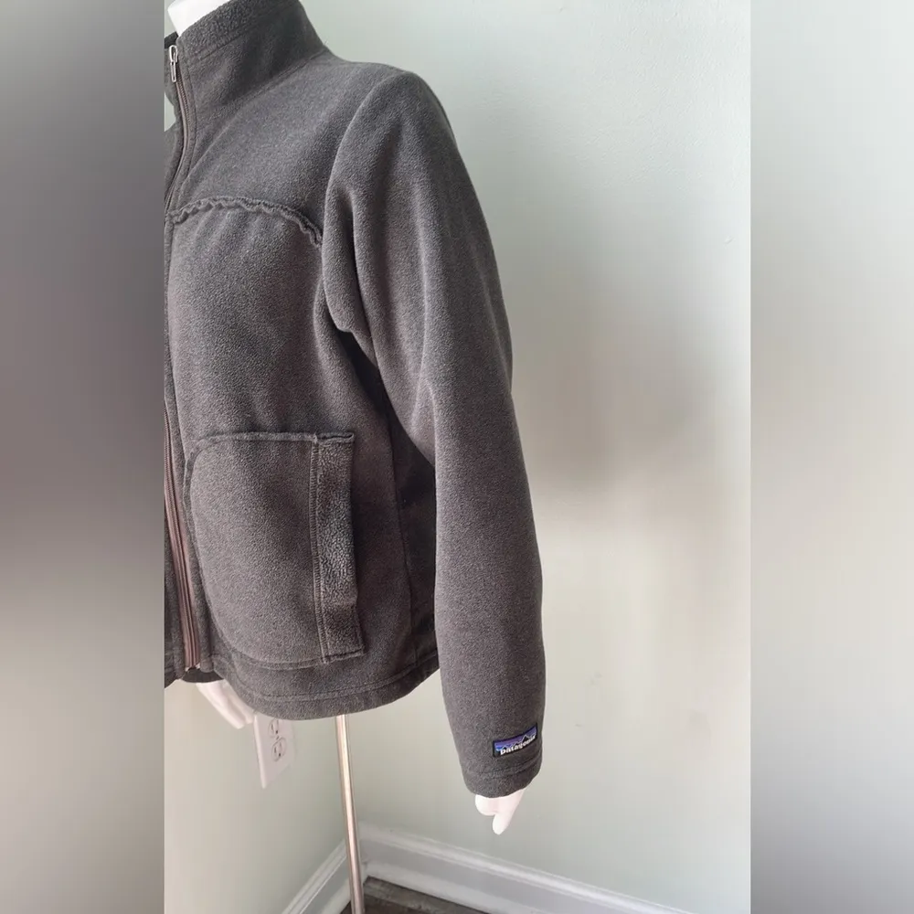 Patagonia Women’s Synchilla Zipper Jacket small - Image 5