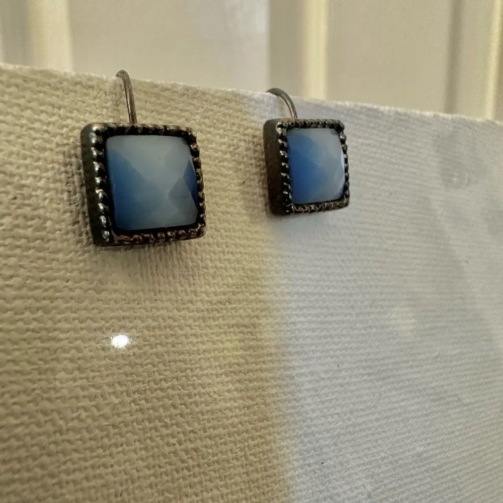 Kenneth Cole  blue and silver tone square earrings - Image 7