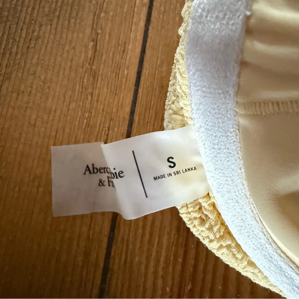 Abercrombie & Fitch Bikini Top - Image 3