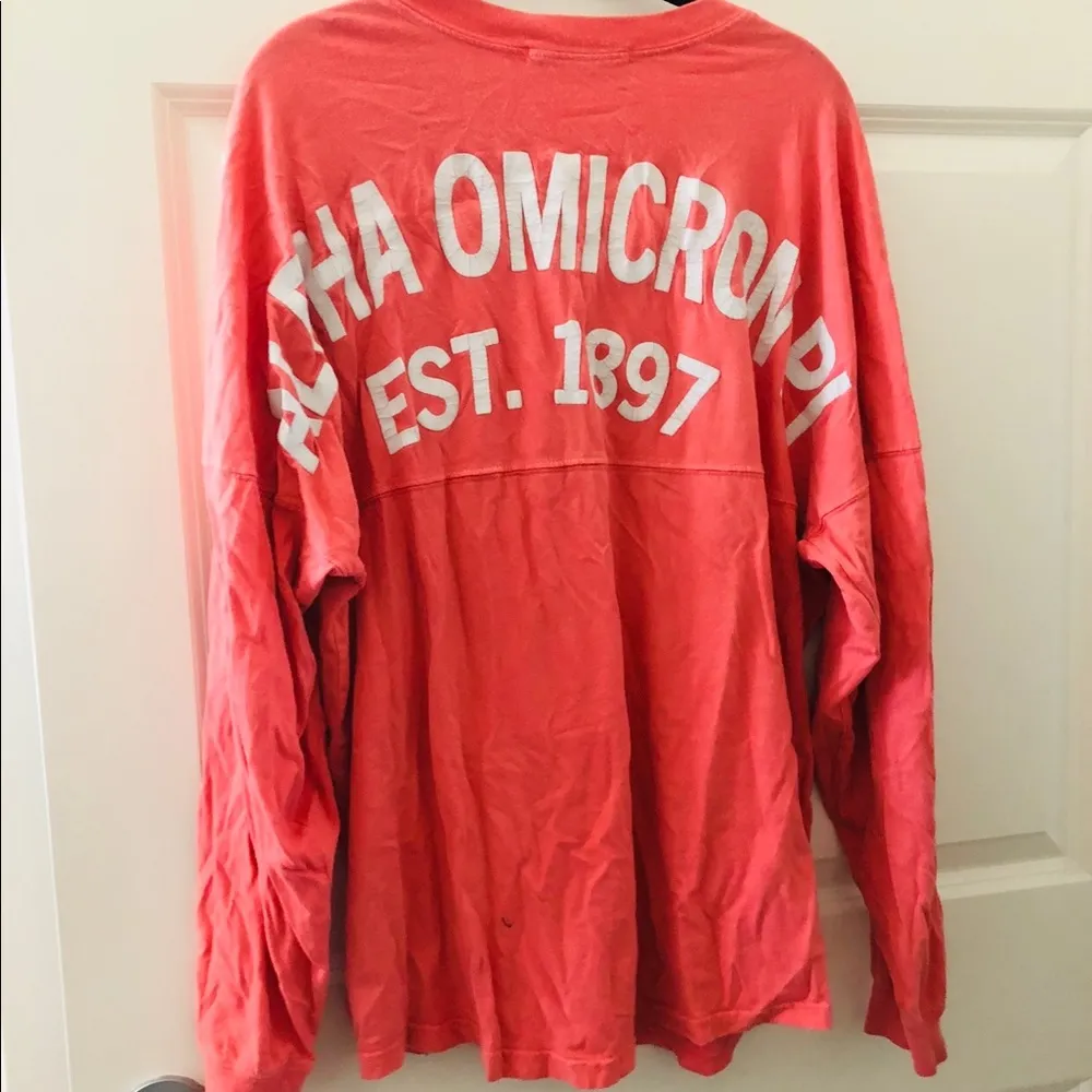 🆕 Alpha Omicron Pi Crewneck Size M - Image 2
