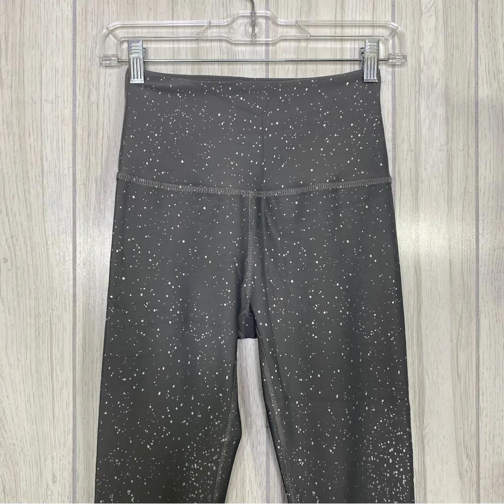 Beyond Yoga Alloy Ombre High Waisted Legging Grey Silver Dizzy Speckle Small - Image 4