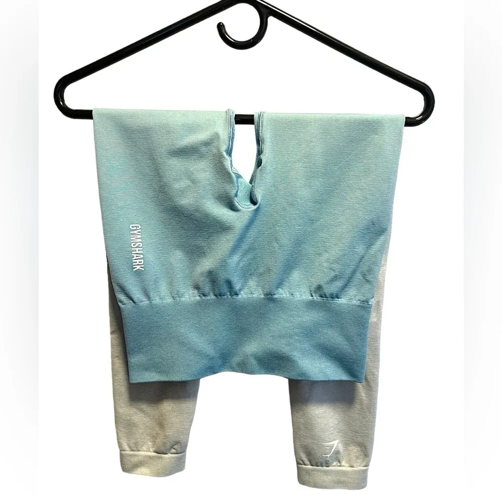 GYMSHARK BLUE OMBRÉ CROPPED CAPRI LEGGINGS - Image 2