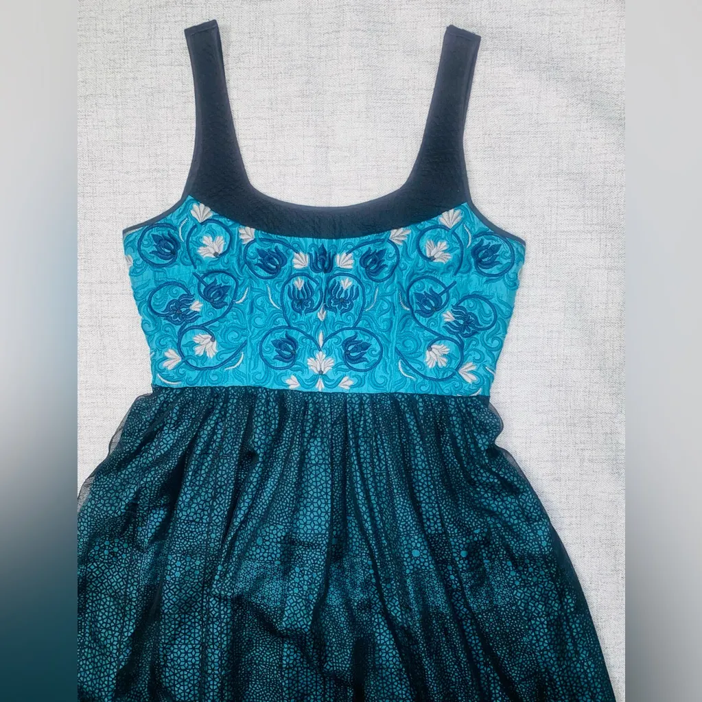 NWT-Anthropologie Niki Mahajan Black Teal Embroidered Tamula Dress SZ 6 - Image 7