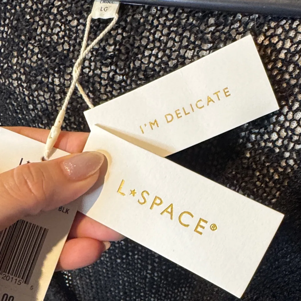 NWT L*Space Elegant Black Long Sleeve beach cover up/ Dress sz L - Image 4