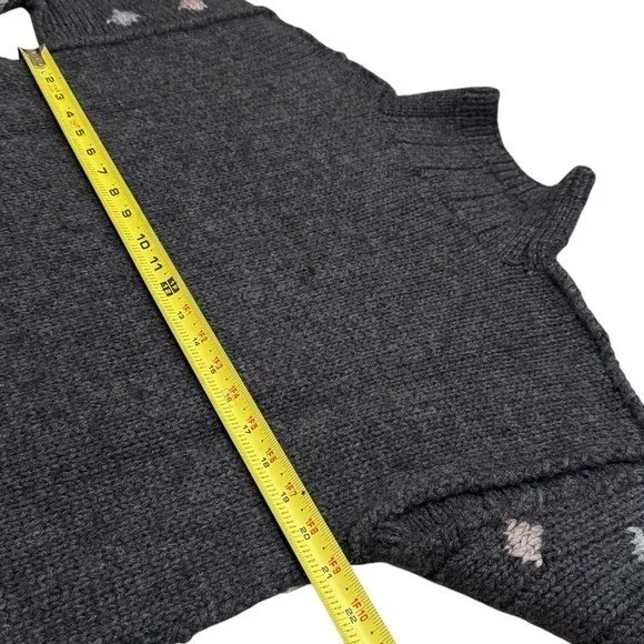 Limited Handknit Grey and Tan Aztec Geometric Print Cowlneck Wool Sweater Size S - Image 9