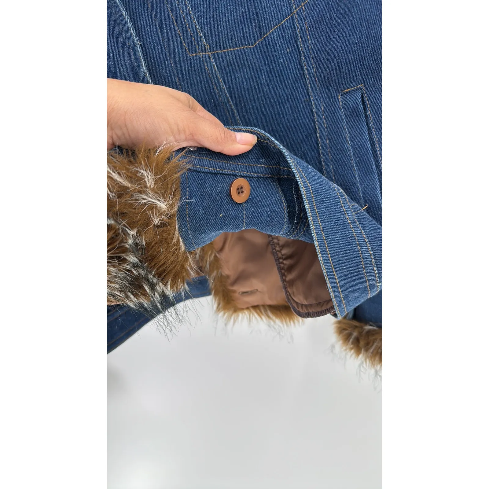 Regent Park Vintage Faux Fur denim trucker jacket size M Y2K 90s western boho Blue Size M - Image 6