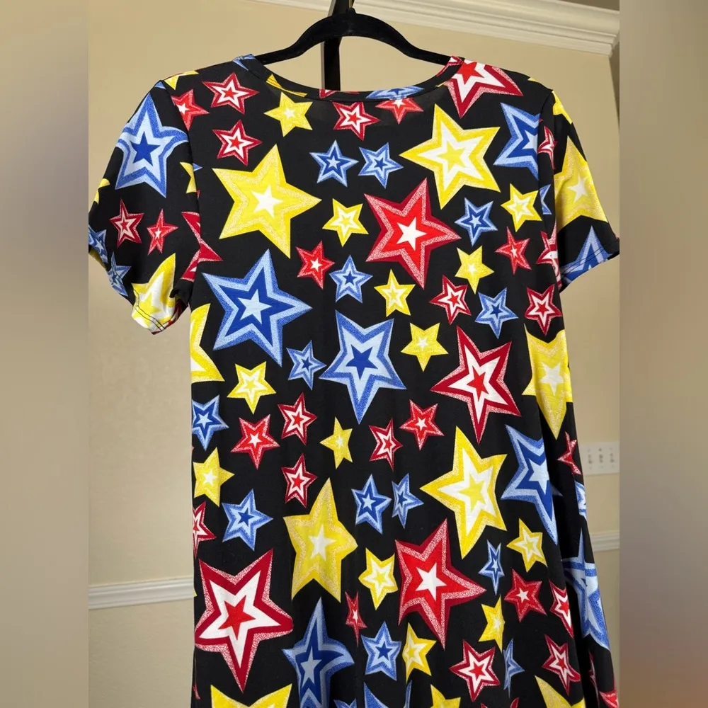 LuLaRoe Carly High Low Tunic Dress Colorful Stars Oversized Fit Comfy Black - Image 3