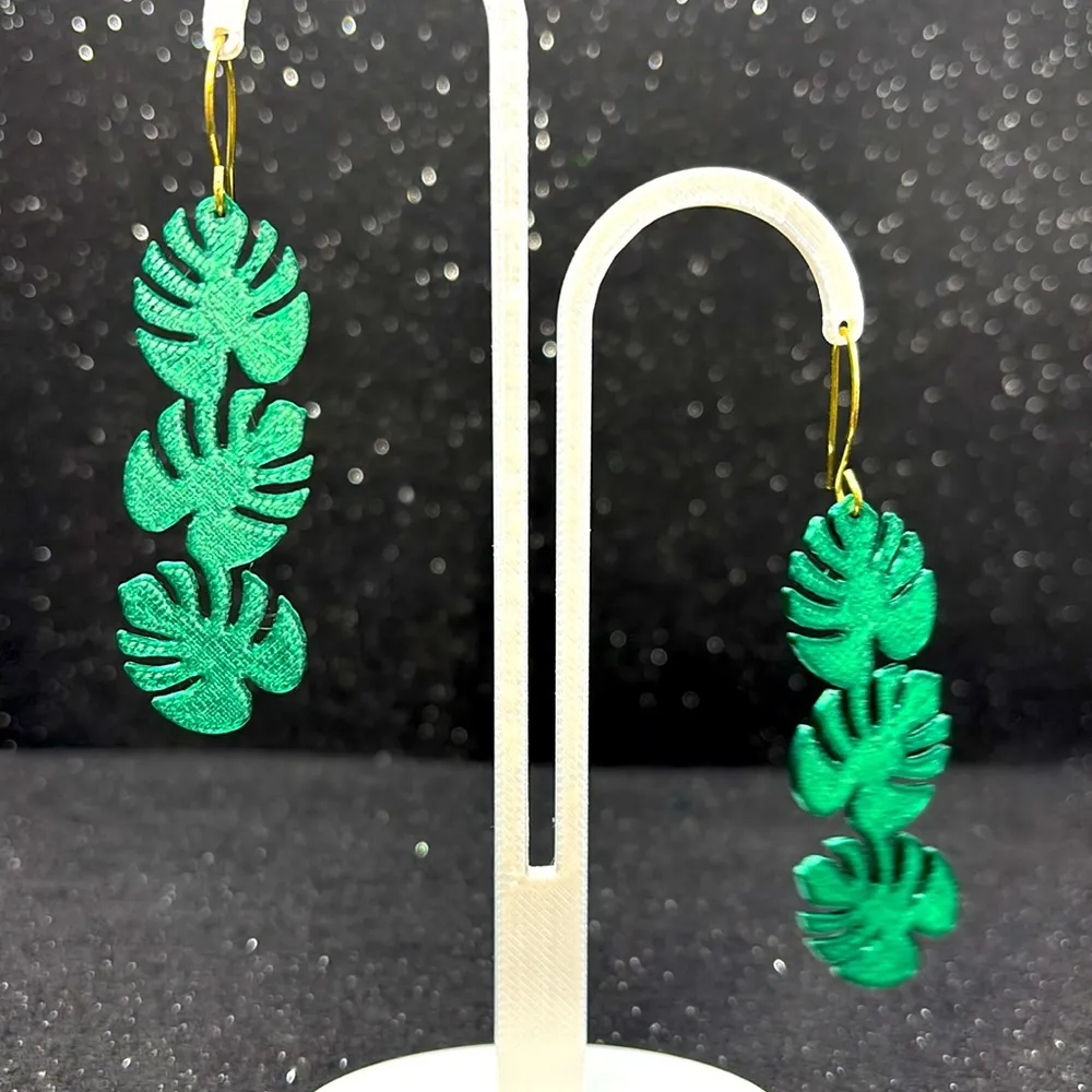 Green Monstera Dangle Earrings - Image 3