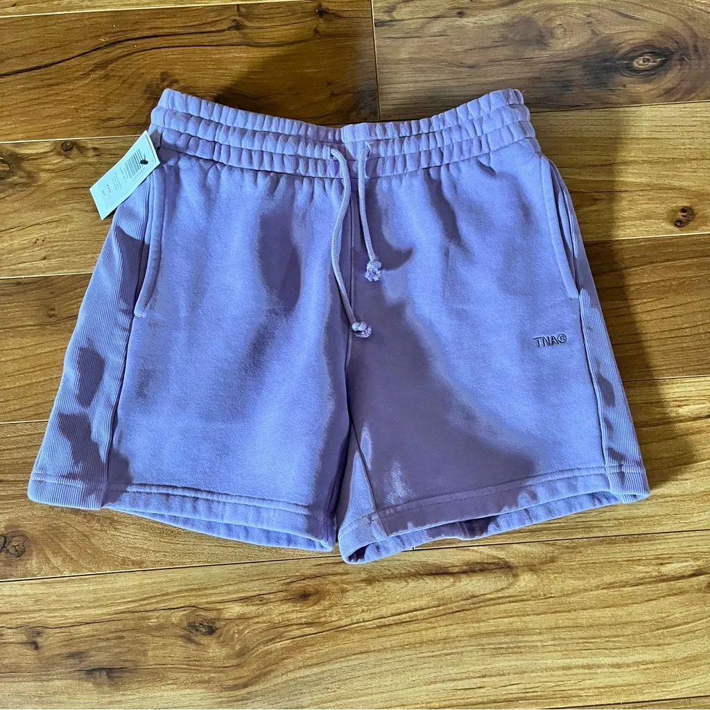 Aritzia TNA Cozy Fleece Boyfriend Sweatshorts New XS Lavender - Image 9