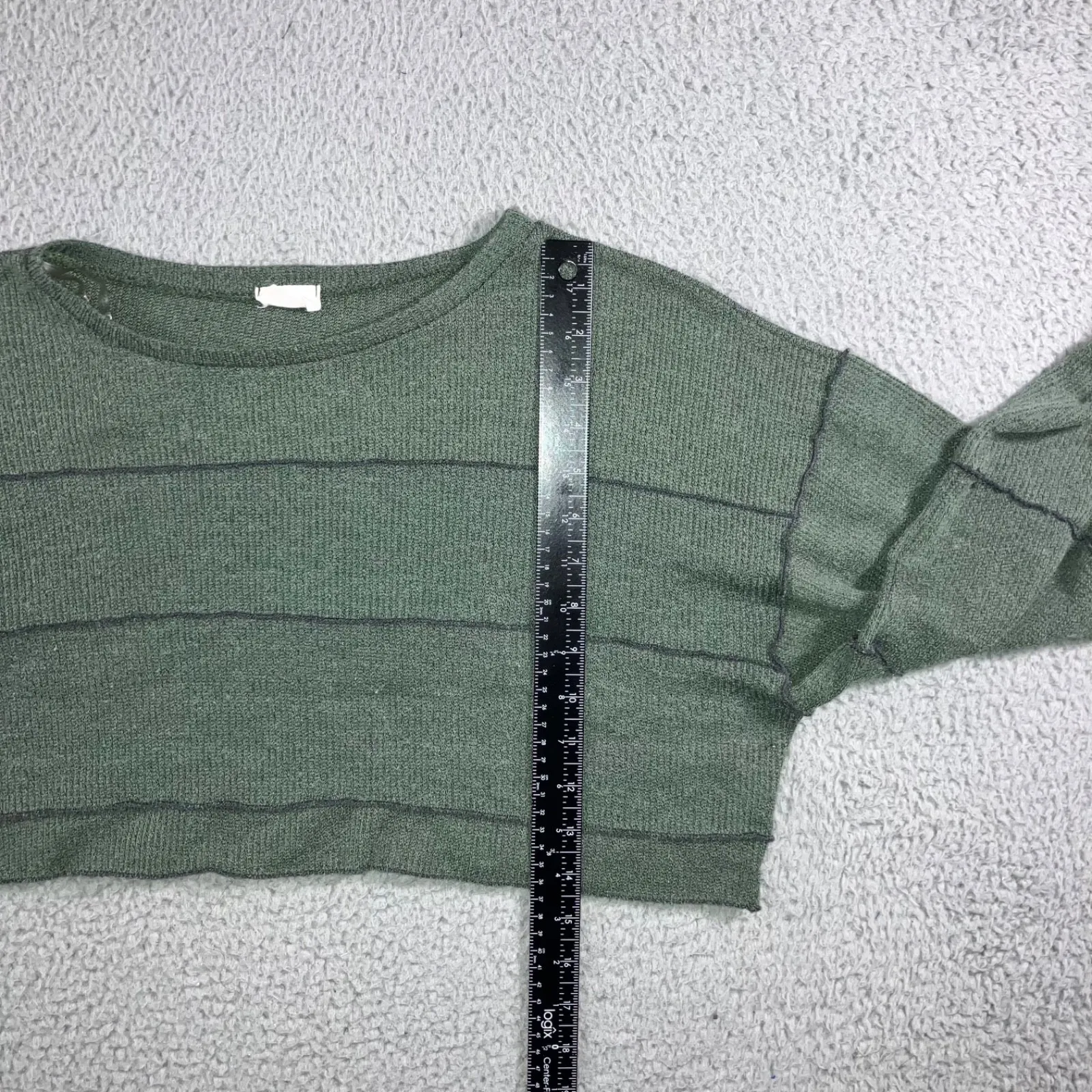 Le Lis Oversized Cropped Shirt Women Medium Olive Knit Chic Lagenlook Sweatshirt - Image 4