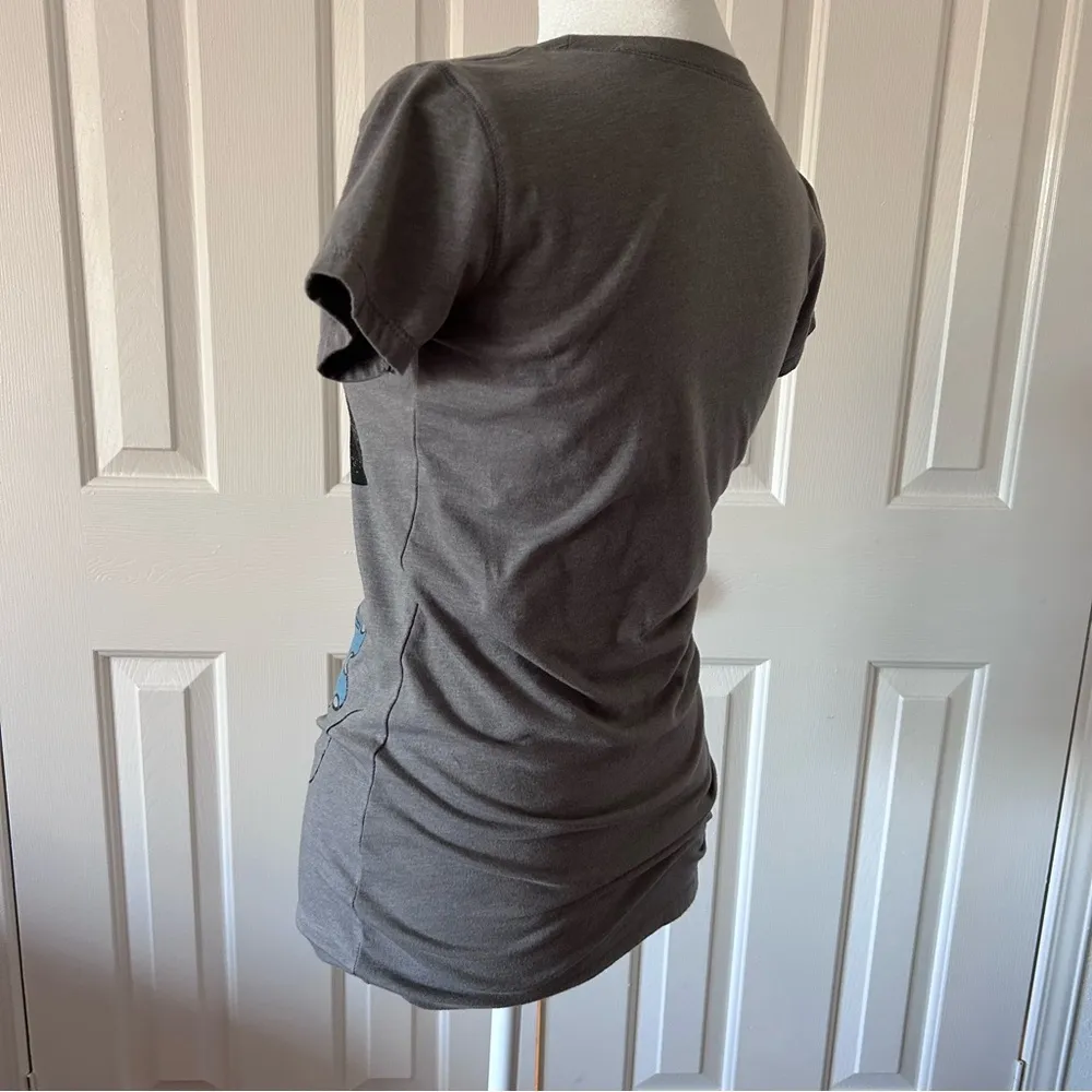 DISNEY ~ I LOVE MINNIE MOUSE Gray Scoop Neck T-Shirt ~ Size MEDIUM ~ C1222 - Image 4