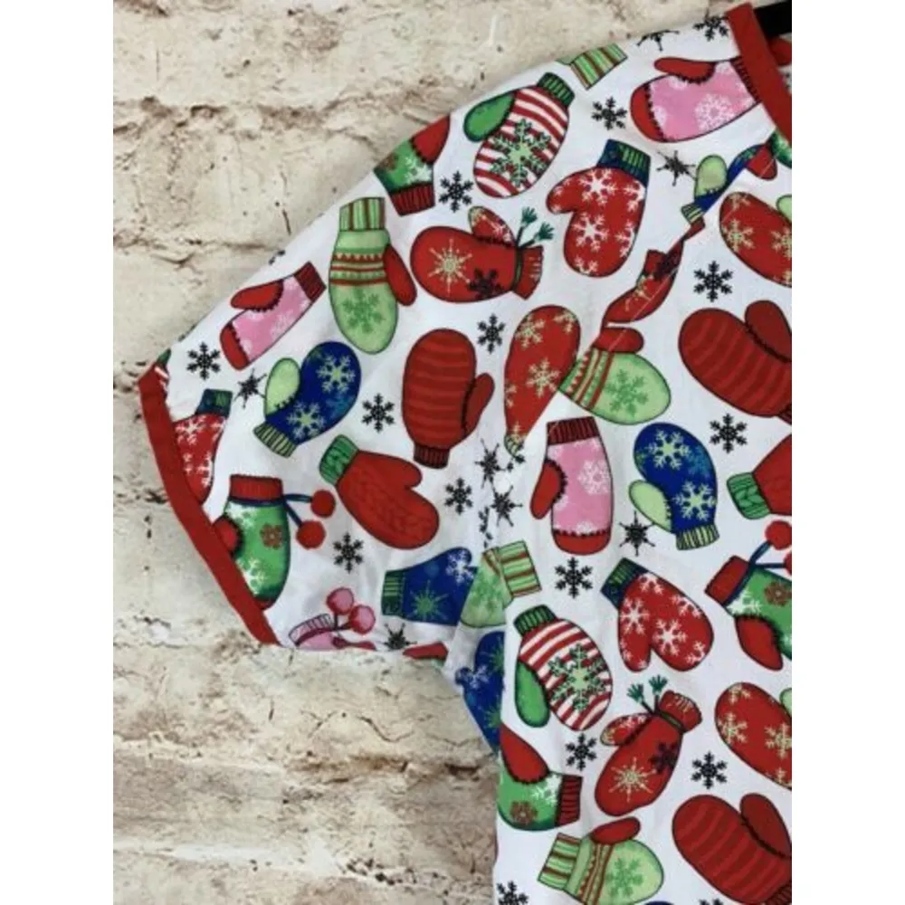 UA scrubs S winter short sleeve v neck nursing - Image 6