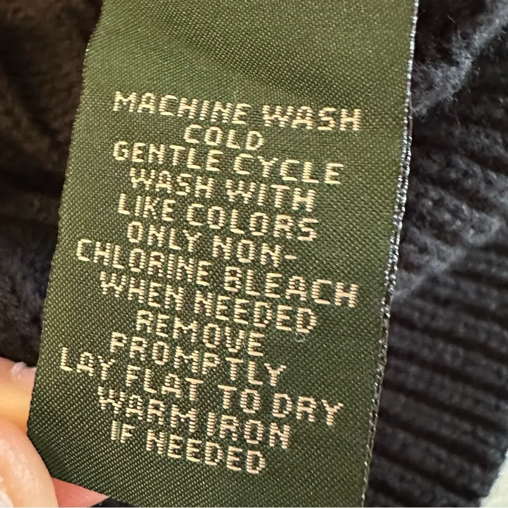 LRL Lauren Jeans Co. Medium Black Ribbed Cotton Sweater, Crew Neck. Zip Neckline - Image 9