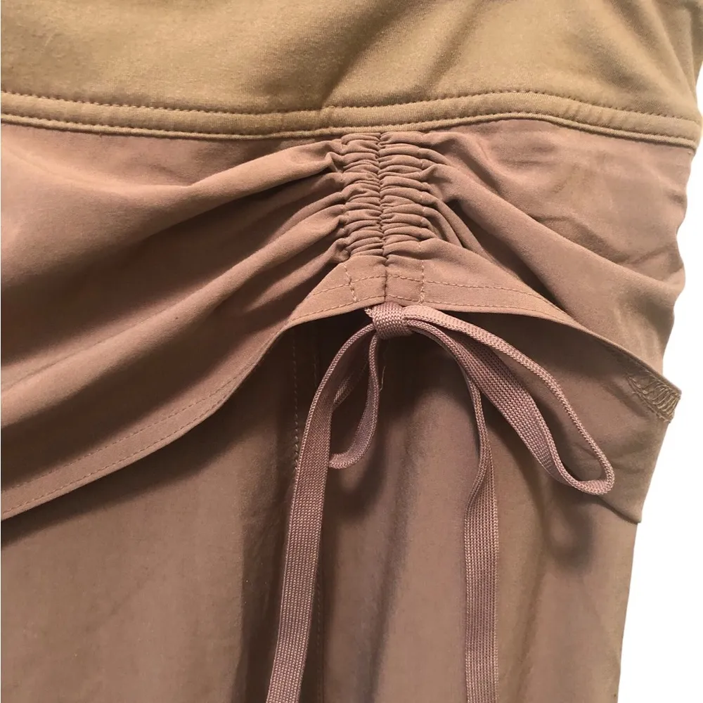 Wherever Skort Skirt Beige 12 Cinched Waist Pockets Stretch Knit Flare - Image 3
