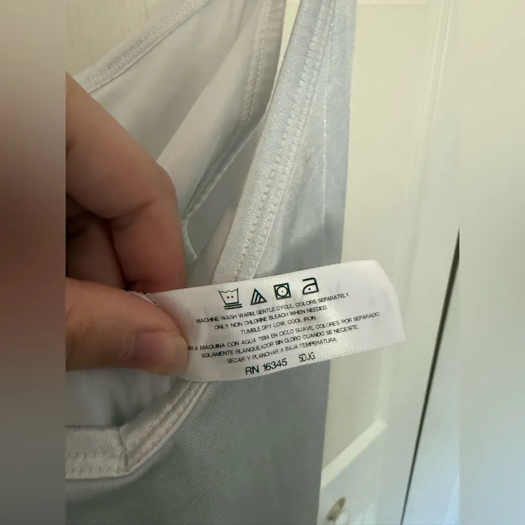 Vanity Fair Lingerie® Daywear Solutions Spinslip 32-in. White Women's Nightgown - Image 6