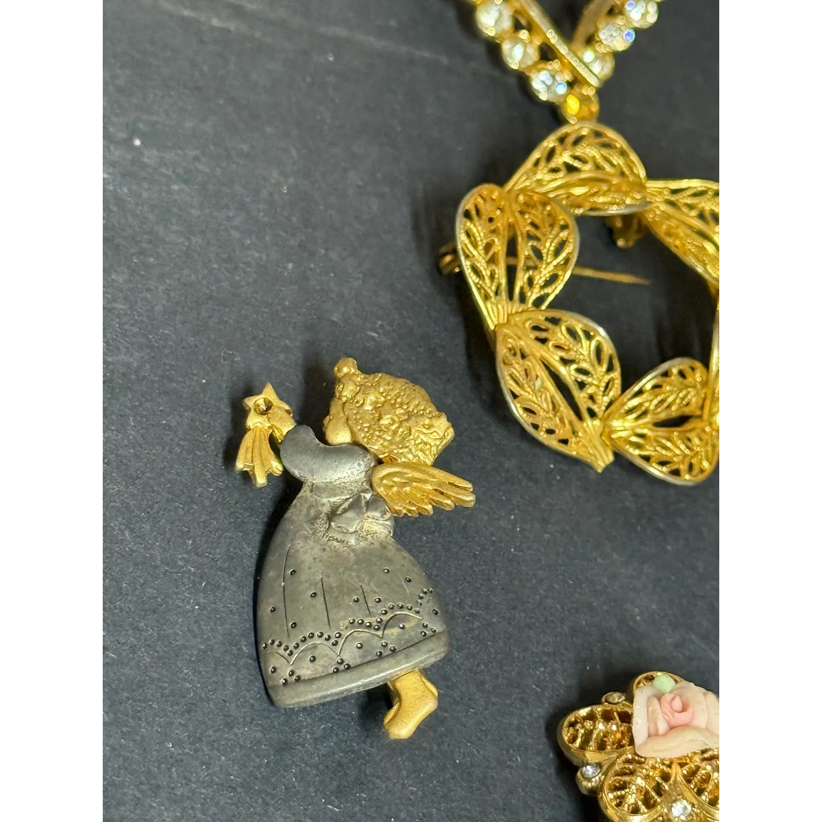 VTG Costume Jewelry Brooch Lot 8 Pieces - Image 14