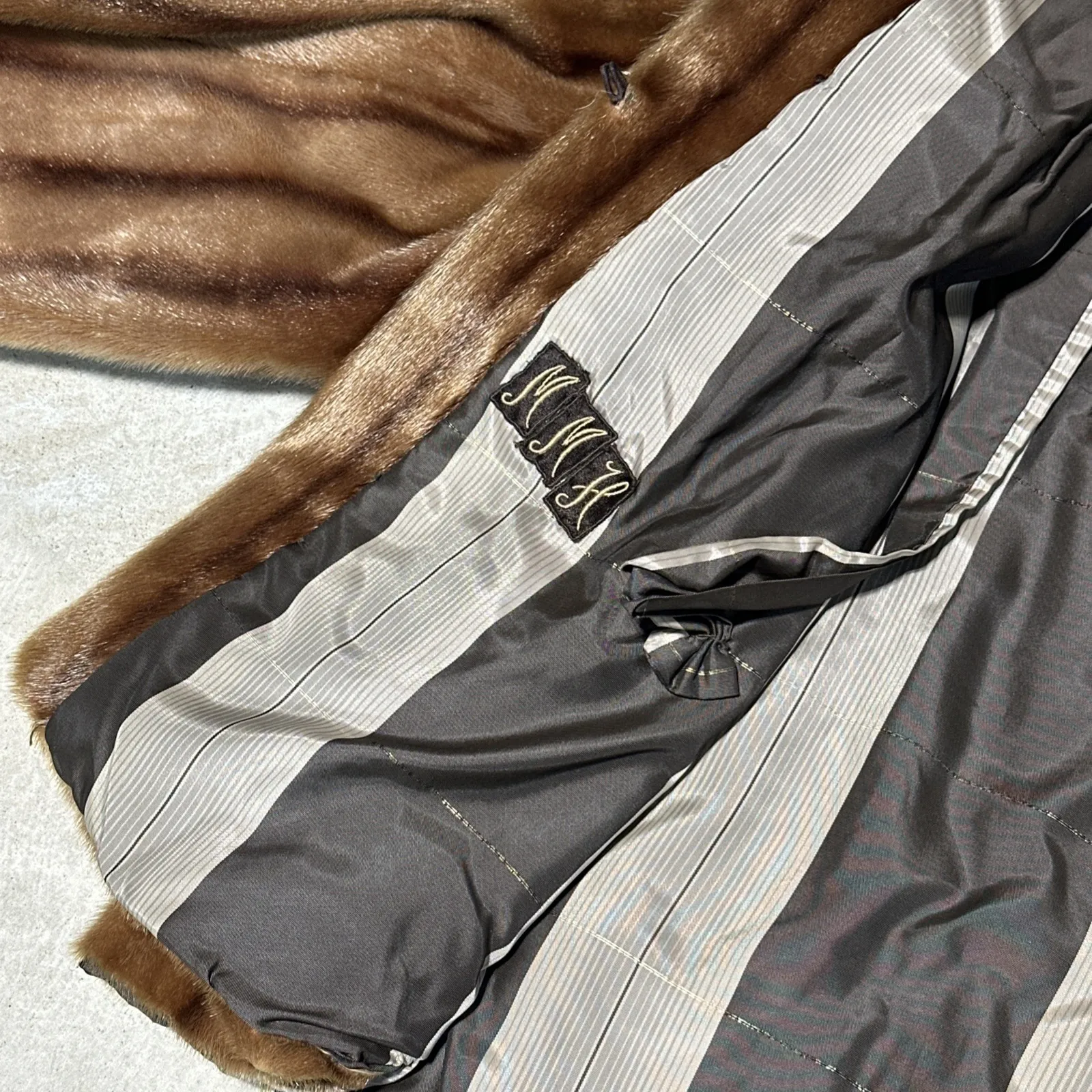 Vintage Adler's by Annis Fur Light Brown Mink Cropped Jacket Coat 1970's Women's Size undefined - Image 8