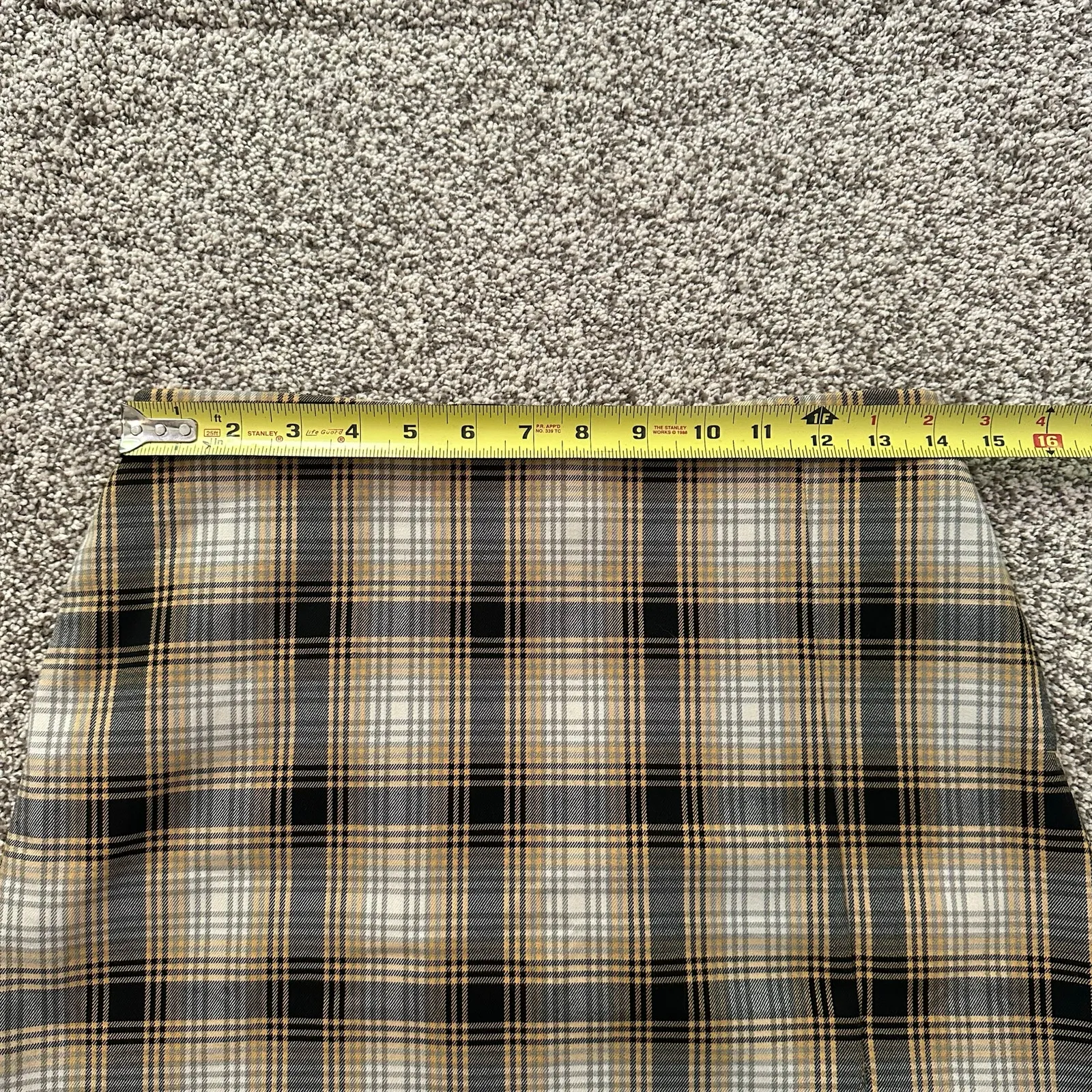 Urban Outfitters yellow, white & black plaid mini skirt size M NWT - Image 8