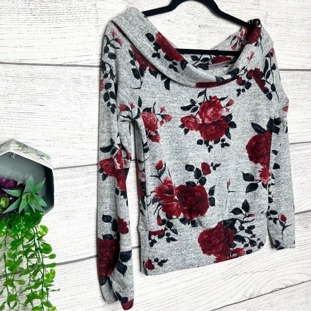 BCX Floral Gray & Red Wide Neck Off Shoulder SweaterTop Size Small - Image 3