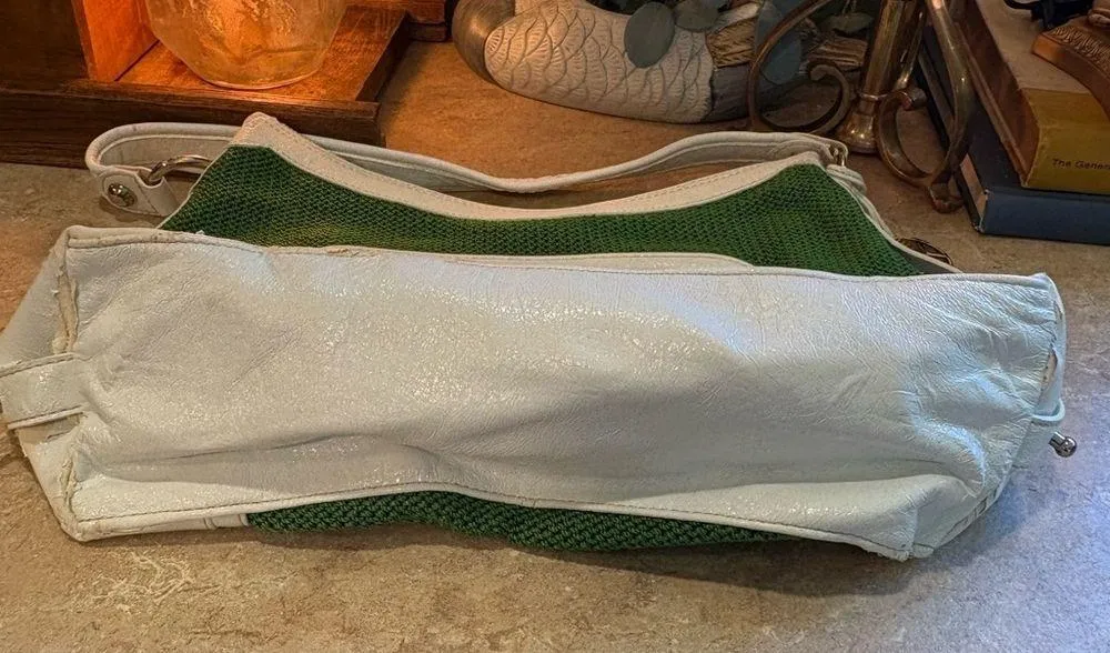 The Sak green purse 100% poly propylene medium size with 7 pockets*project bag* - Image 7