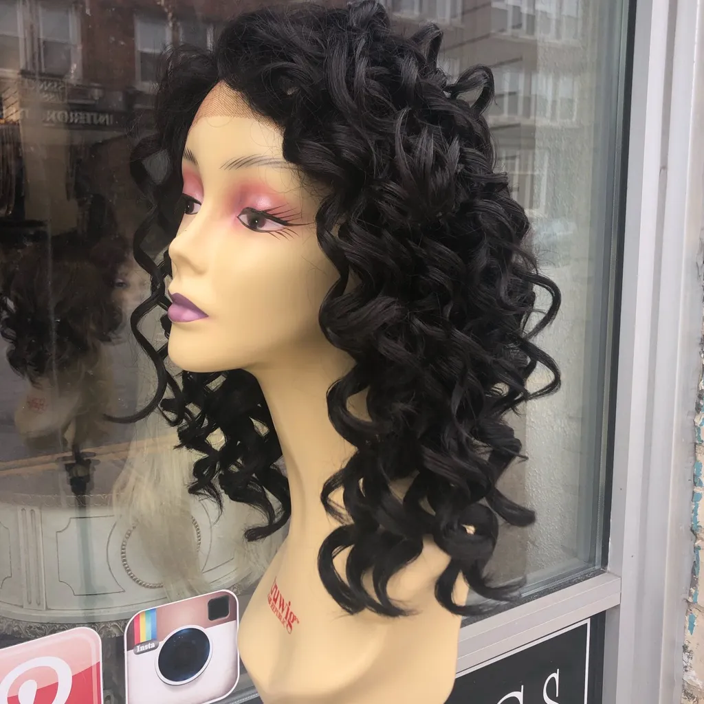 Curly black 13X6 Freepart curly medium Length Wig - Image 3