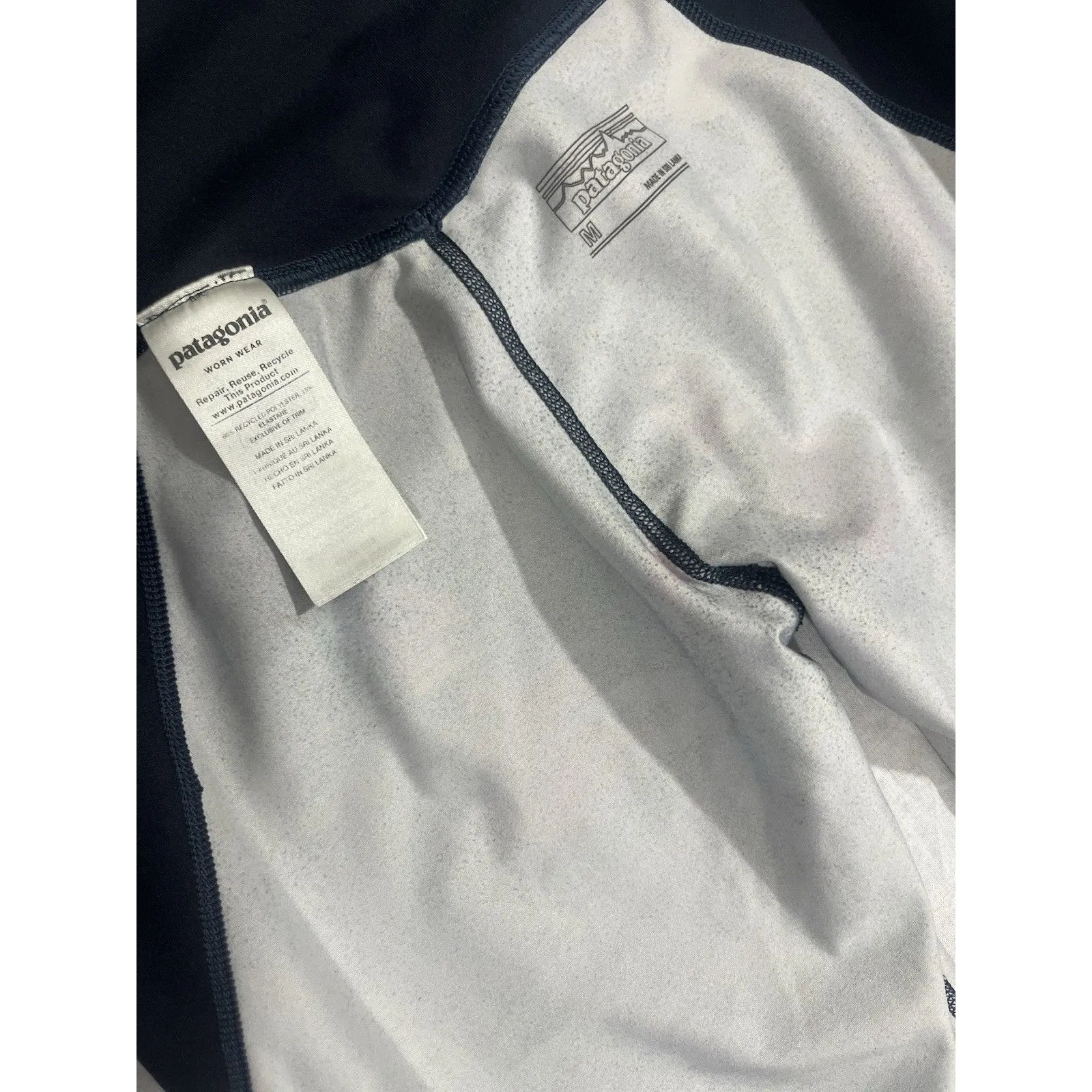 PATAGONIA Women’s Size M Centered Crops 3/4 Leggings ABSTRACT JUNGLE BLUE - Image 7