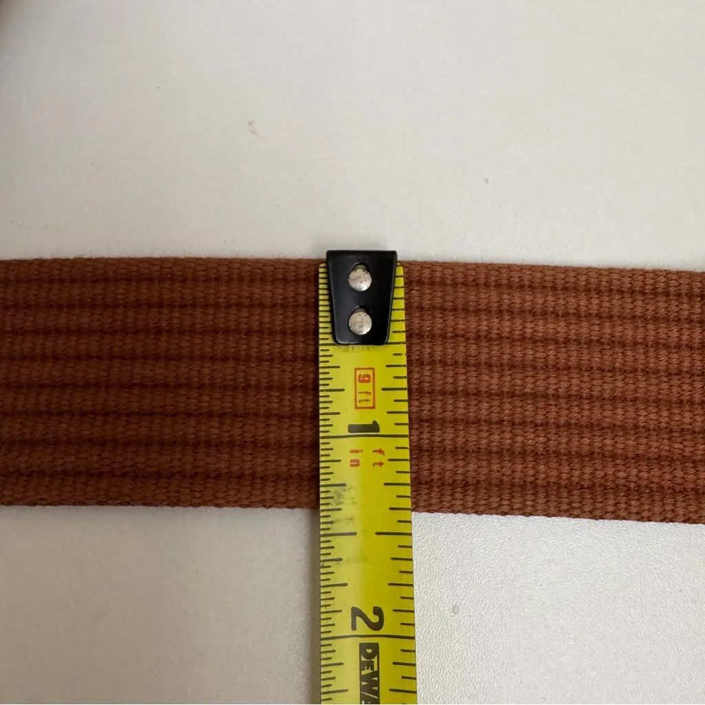 Fossil - Crossbody Purse/Handbag 3 Separate Zippers Gold Polka Dot Interior - Image 16