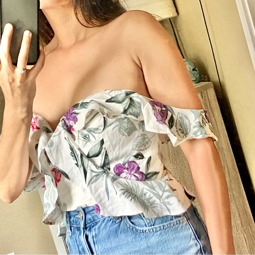 Wayf floral crop blouse - Image 3