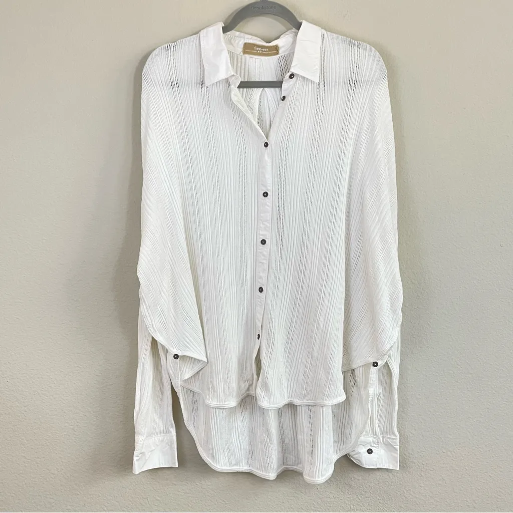 Free People Free-est White Oversized Ribbed Button-Up Blouse Size Medium - Image 2