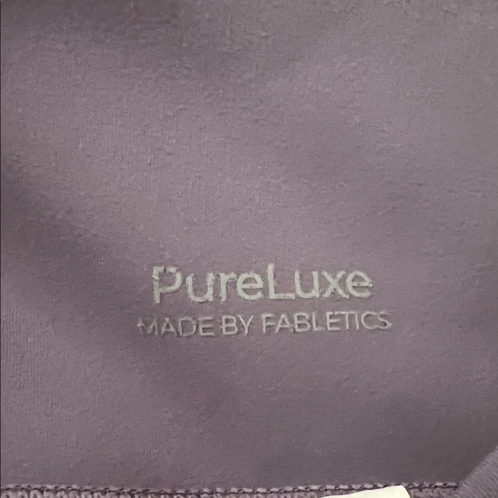 Fabletics  Women's Lavender PureLuxe High Waist  Pocket Legging Size Medium - Image 6