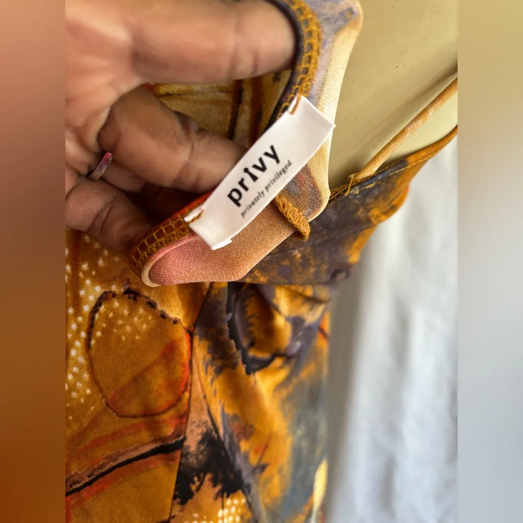 Privy Vibrant Orange and Black Dress - Image 4