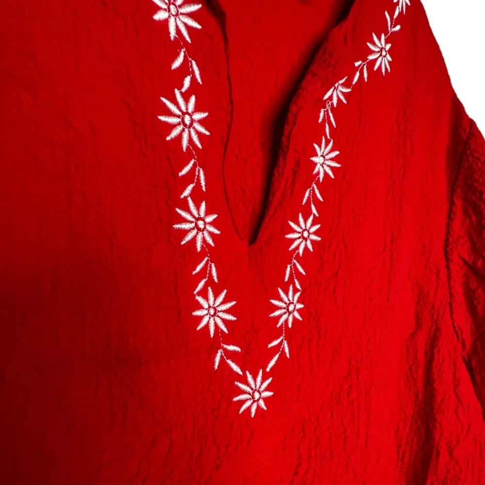 Cathy Daniels Red Embroidered Top - Image 4