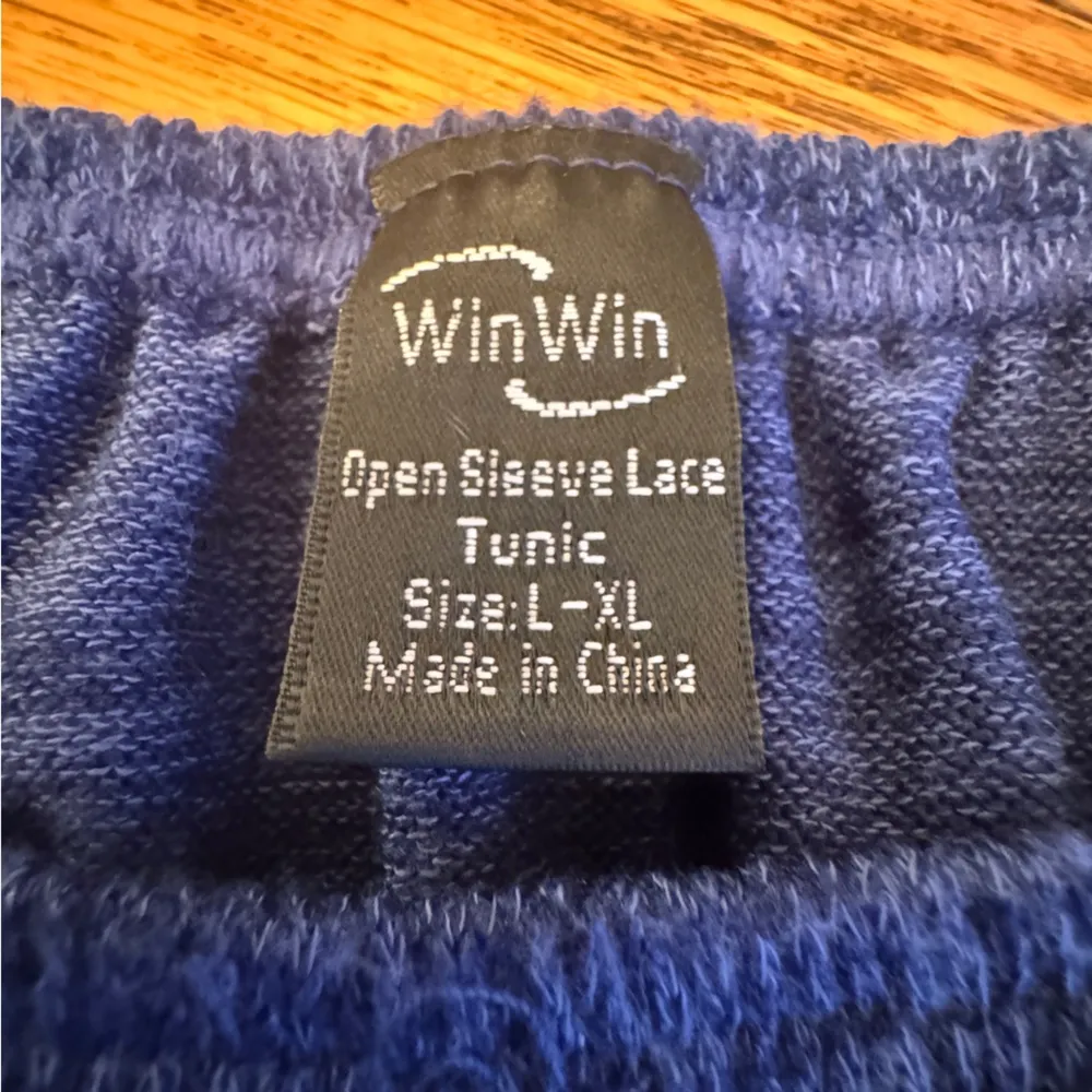 Vintage Win Win Women’s L-XL Blue Open Sleeve Lace Tunic Lightweight Lace Sleeve - Image 4