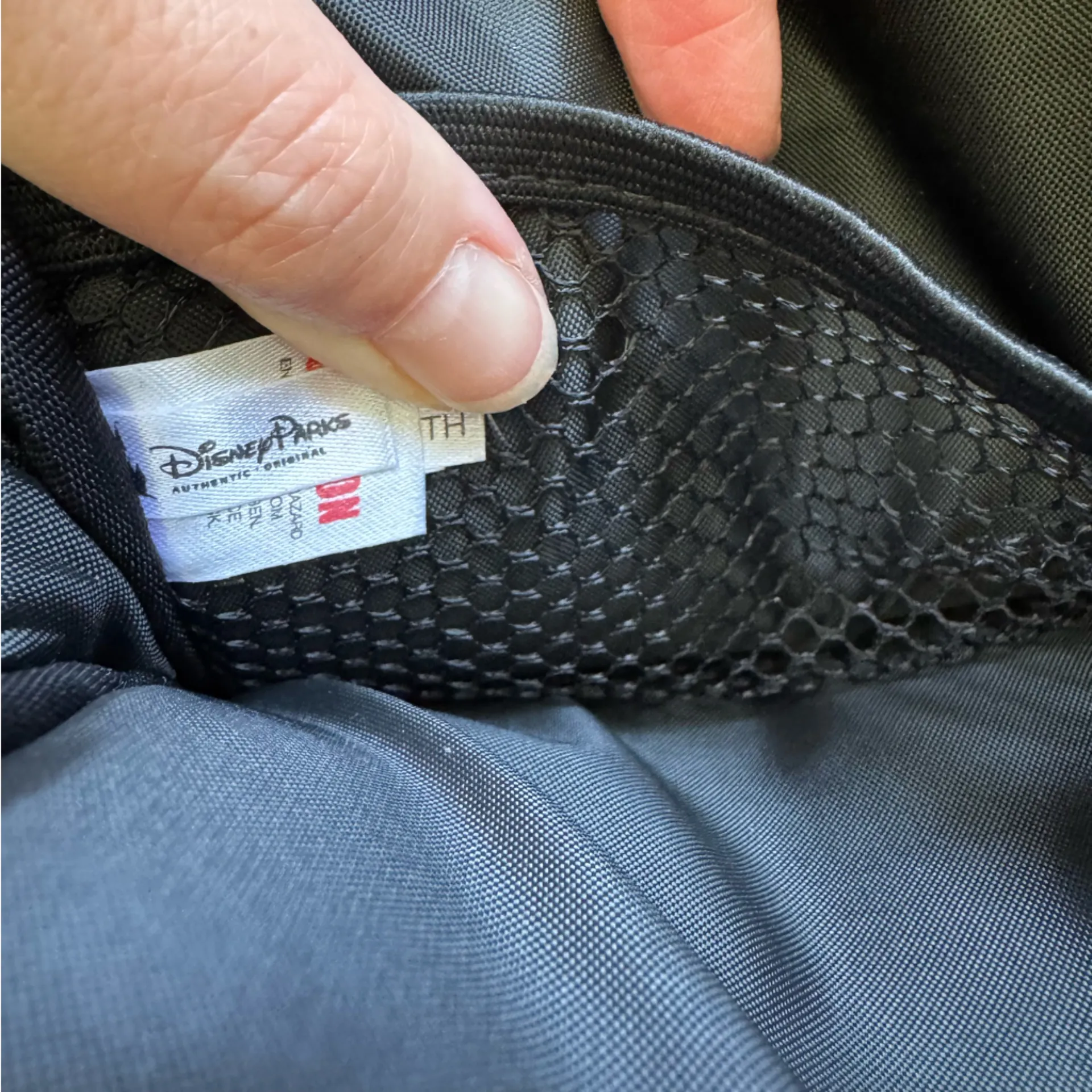 Disney Parks Minnie Sequin iPad Tablet eReader Travel Case Crossbody Purse - Image 6