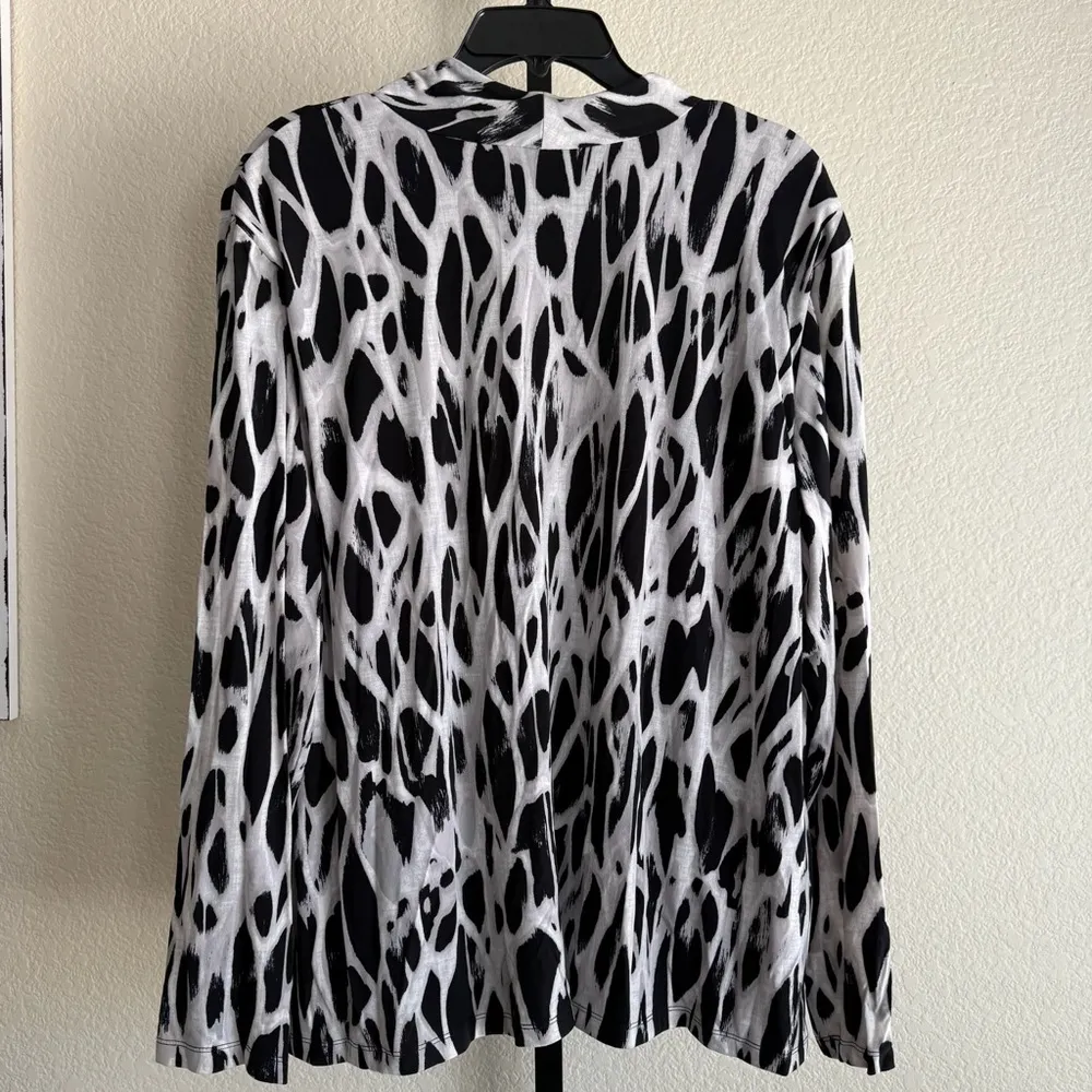 Plus Size 3X Black White Leopard Print Open Front Cardigan Kimono Layering Flowy - Image 2