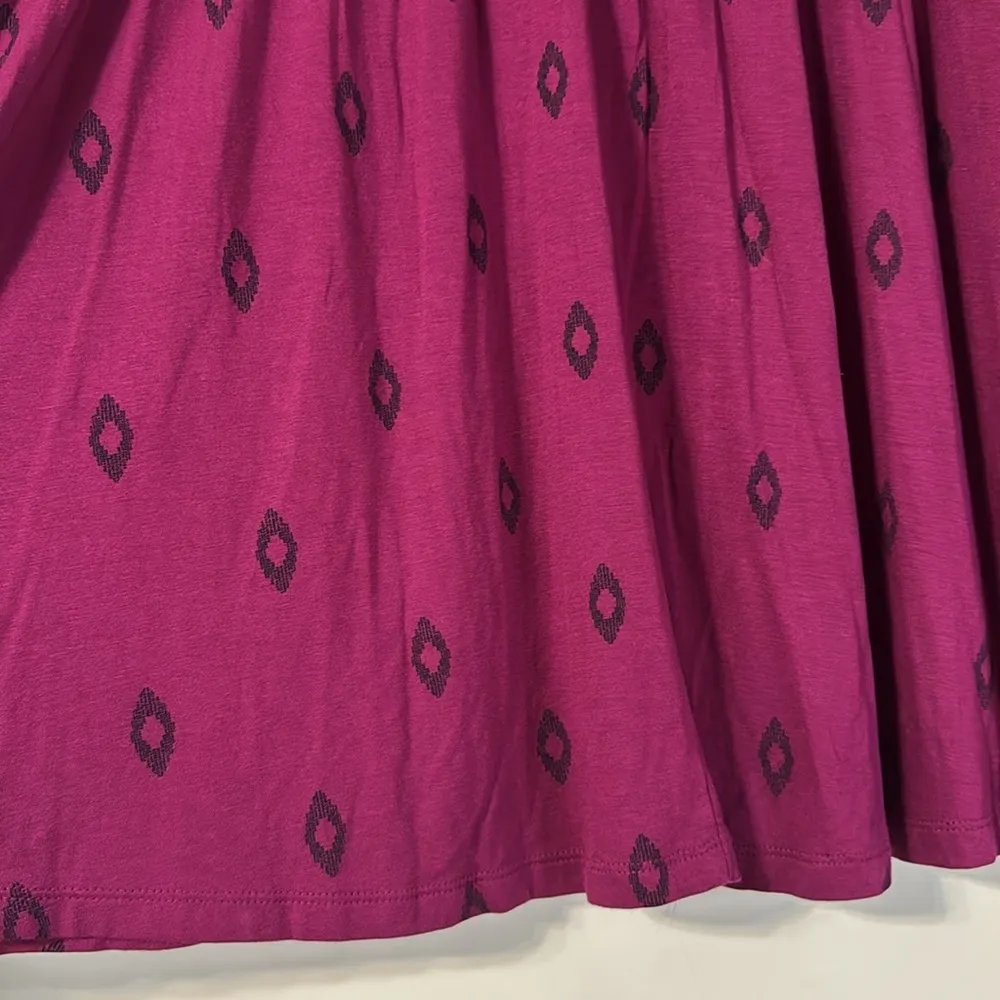 Old Navy Women’s Jersey Knit Circle Smocked Skirt Magenta Print Size M NWT - Image 7