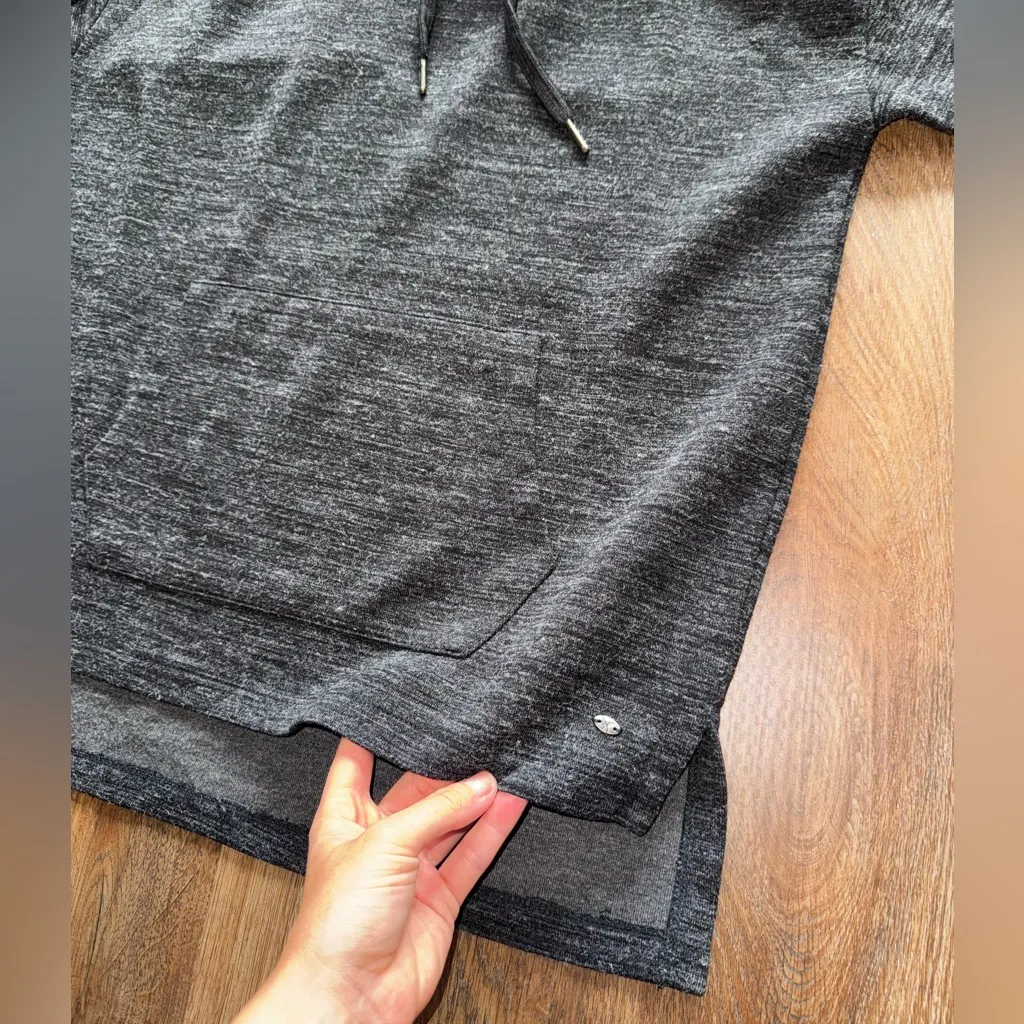 American Eagle Outfitters Dark Gray Turtleneck Sweater - Image 4