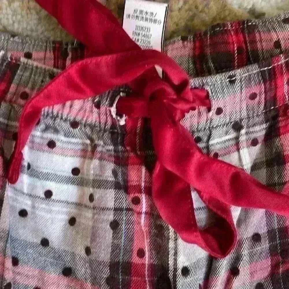 Victoria Secret red plaid, flannel style,  pajama pants; size S - Image 3