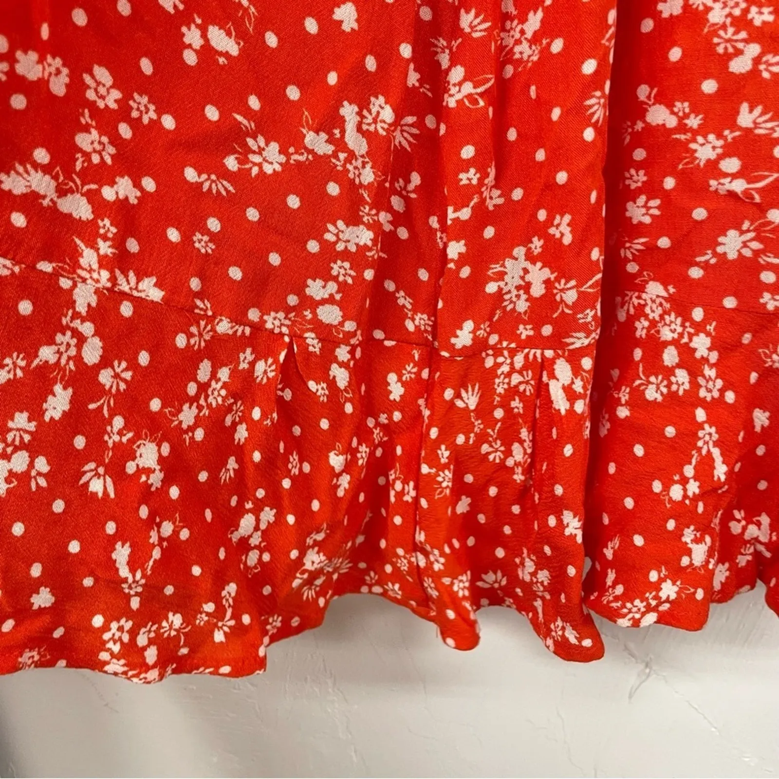 Seed Red & White Ditsy Floral Maxi Skirt Ruffled Womens 6 Cottage Core Prairie - Image 2