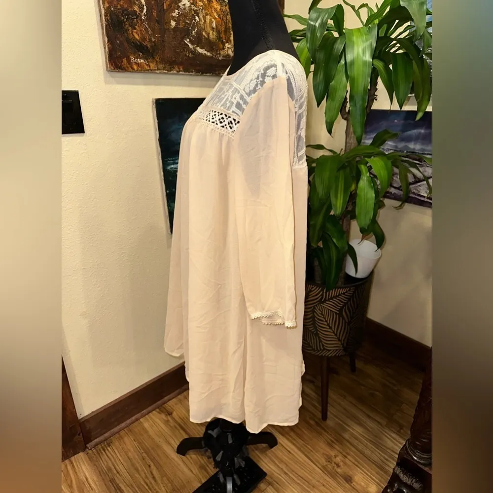 Umgee Beige Lace Mini Dress Size Large - Image 3