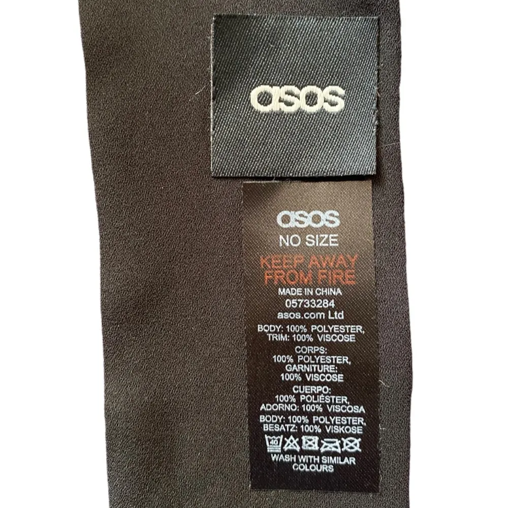 ASOS Skinny Scarf with Badge and Fringe Tassels - Image 5