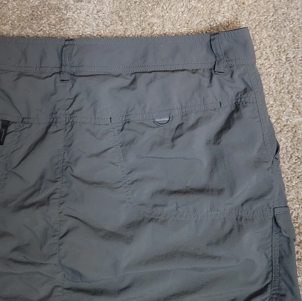 Columbia Gray Omni- Shade Sun Protection Gold Tennis Skort 12 - Image 8