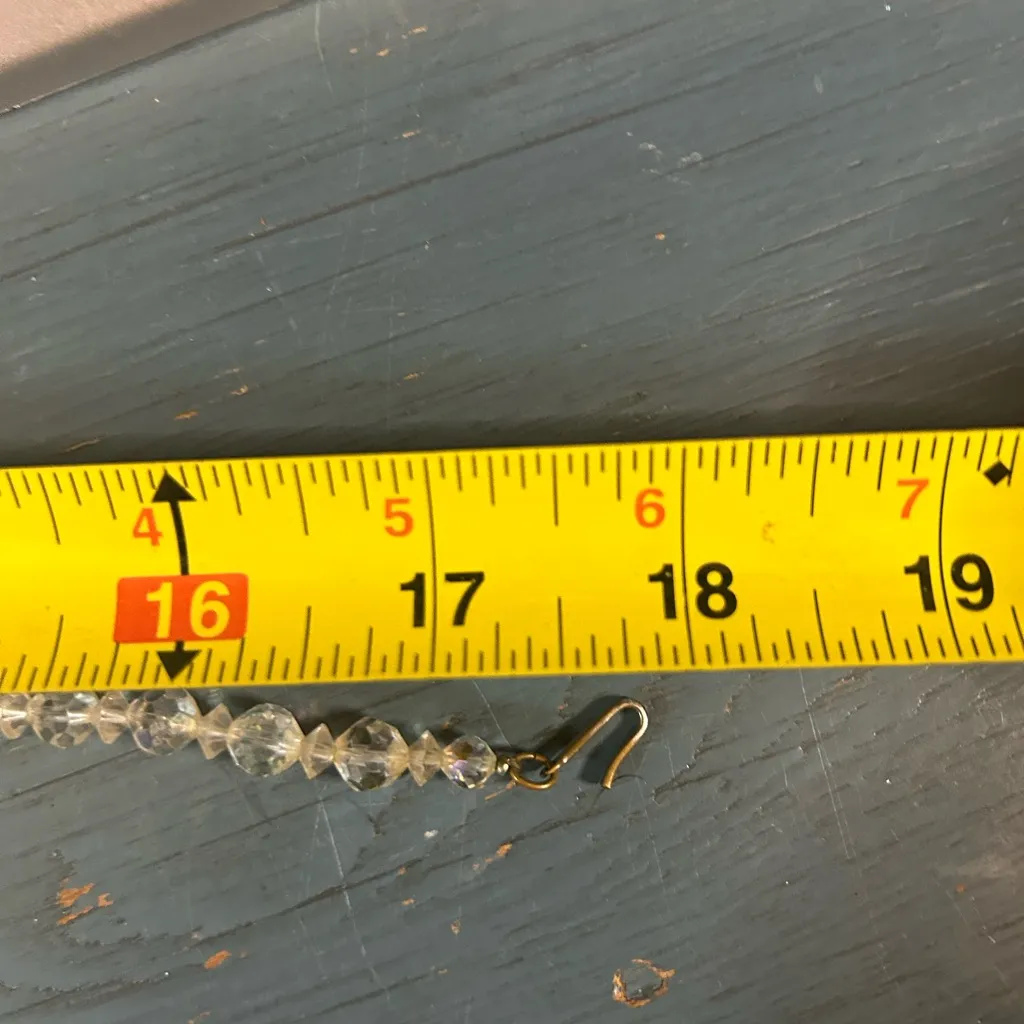 Vintage 1950’s Iridescent Beaded Necklace - Image 7