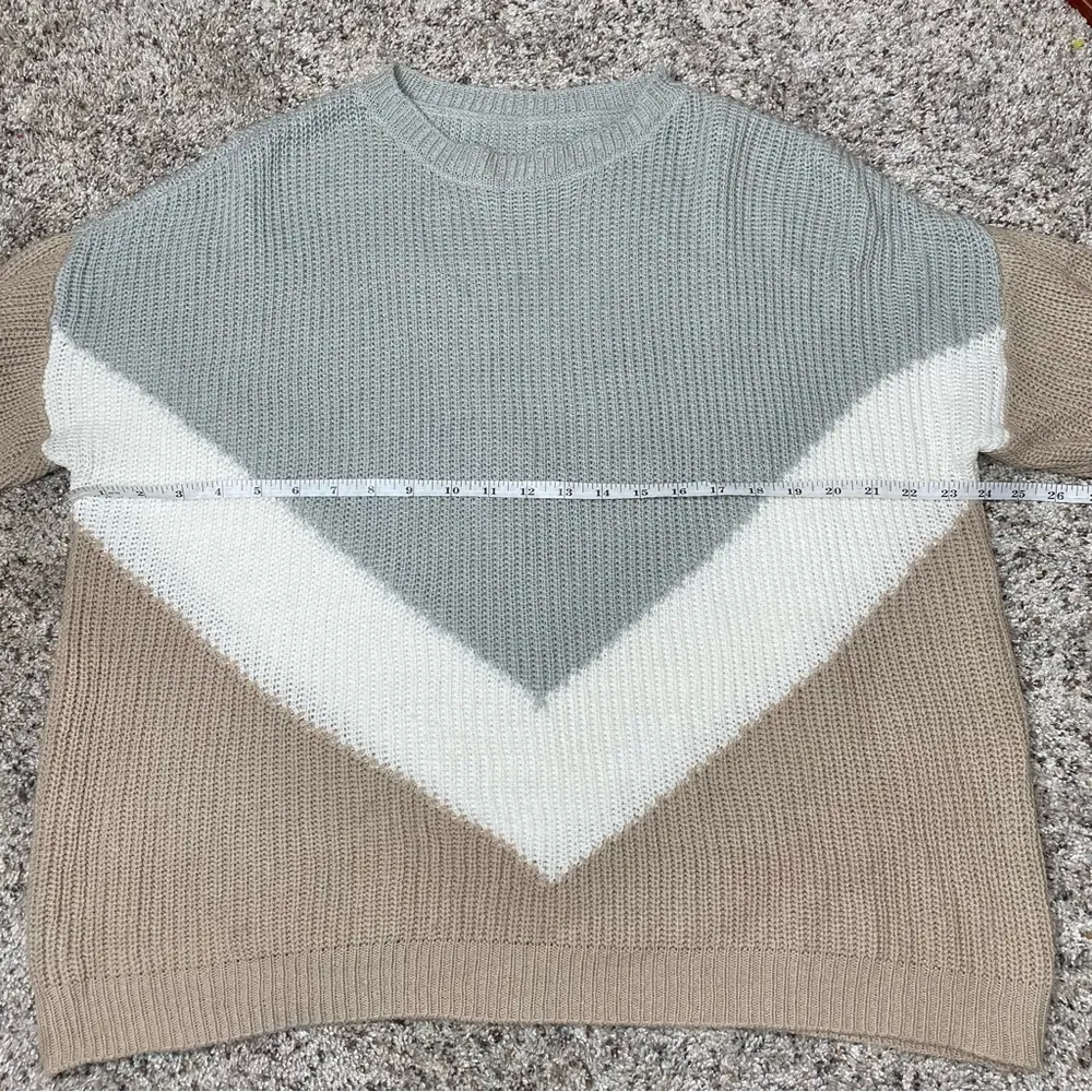 Unbranded Tan Grey White Colorblock Long Sleeve Crewneck Knit Sweater Gray Size M - Image 6