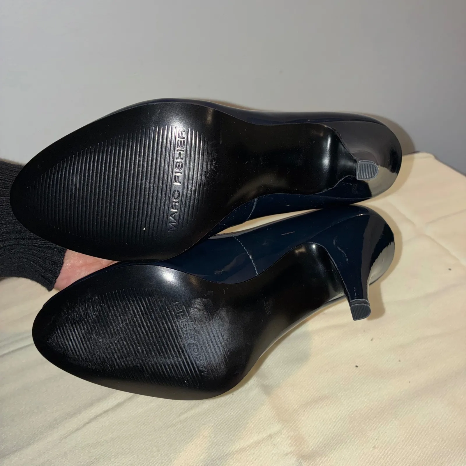 Marc Fisher MFStop Womens 6.5M Navy Blue Patent Leather Peep Toe Stiletto Heels‎ - Image 7